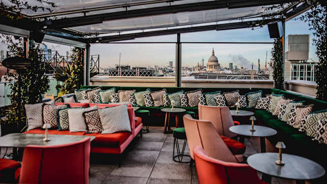 Wagtail Rooftop Bar And Restaurant - 1