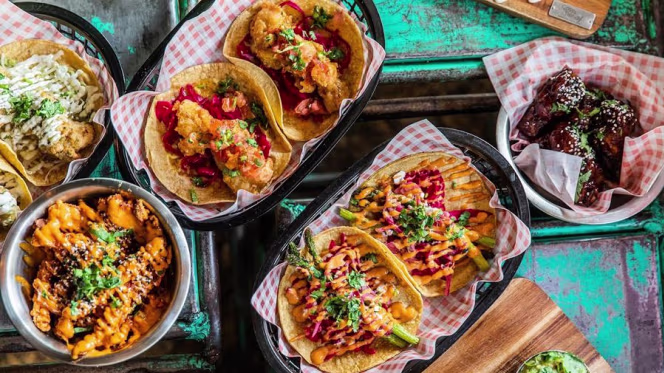 La Taqueria Antwerp - 0