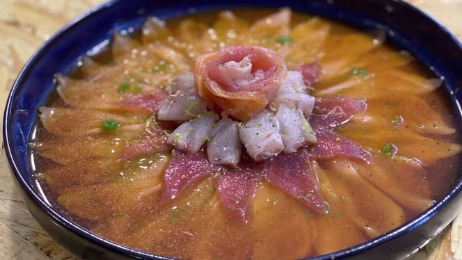 Akari Sushi Lounge - 2