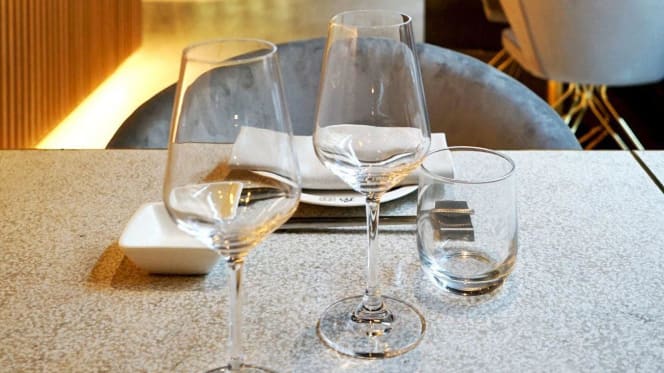 Uma Sushi & Grill - 1