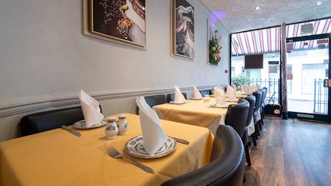 Masala Essence Indian Restaurant - 1