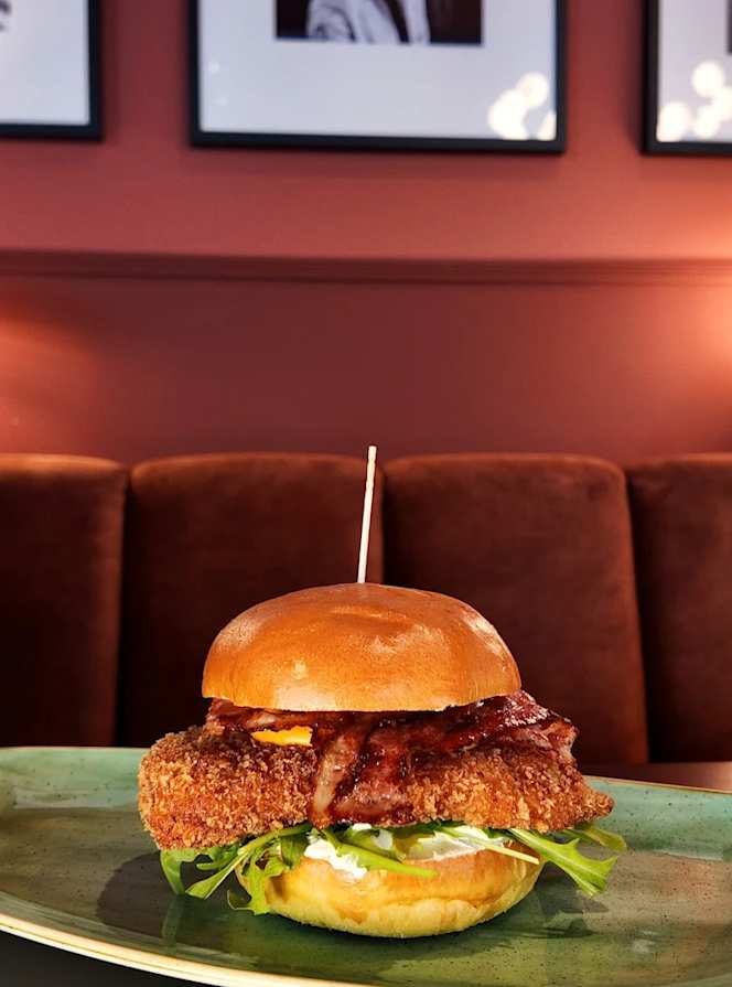 Quentin`s Fun & Kitchen - 2