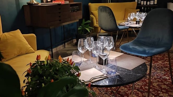 Plantago Enoteca natural wine bar & shop - 8