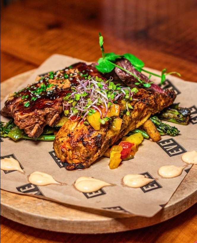 EVE - Foodclub & Bar - 5