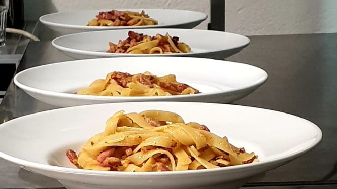 Mamma Mia - Biot - 3