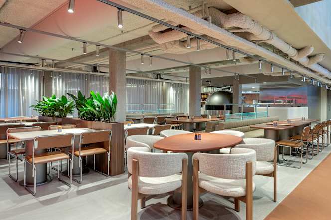 Janine Restaurant - 7