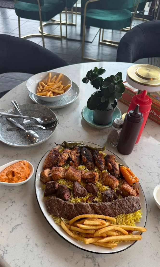Alkhayma Restaurant - 2