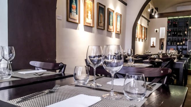 Enosteria  capolecase - 0