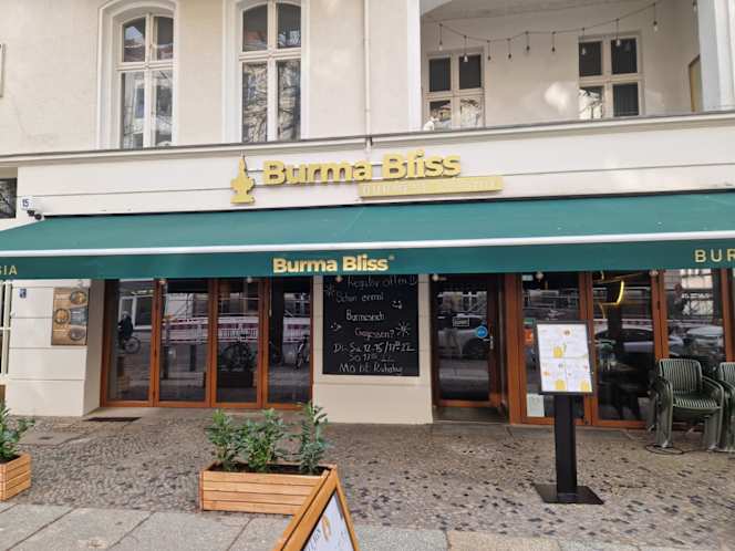 Burma Bliss Restaurant - 9