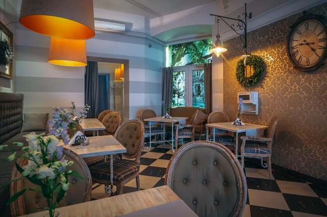 Cafe & Restaurant Dobry Rok - 4