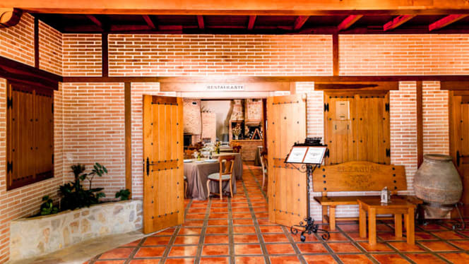 El Zaguán - Hotel Comendador - 7