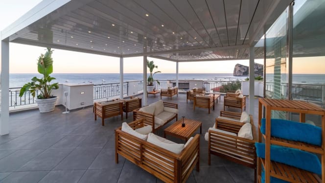 ROOF FIANI Restaurant Pool Bar - 7