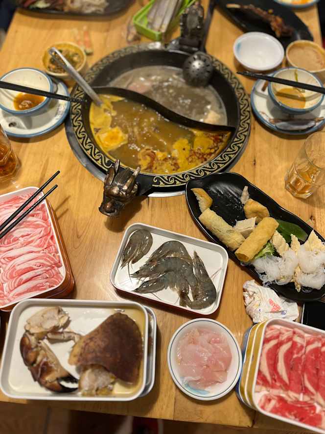 Happy Hot Pot - 1