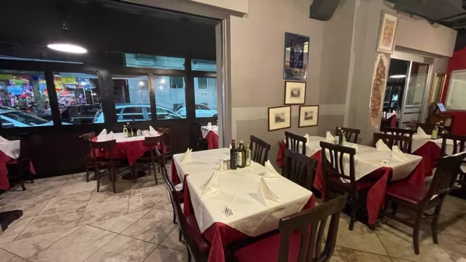 Ristorante Pizzeria Four Seasons 2 - 0