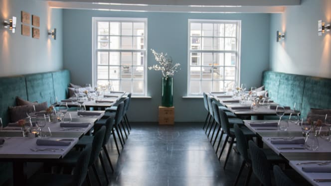 restaurant le VIN 'x - 7