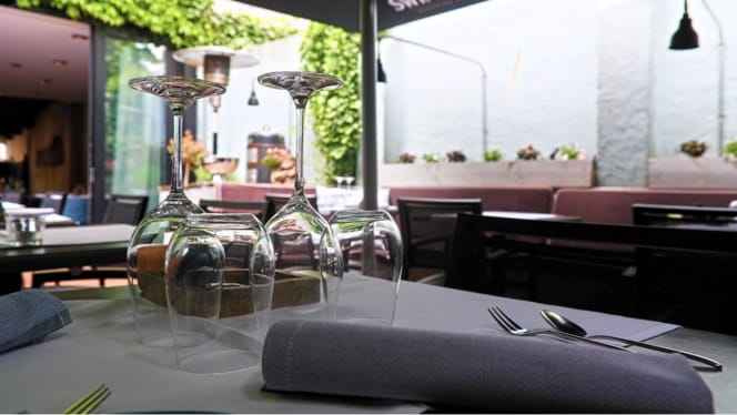 restaurant le VIN 'x - 0