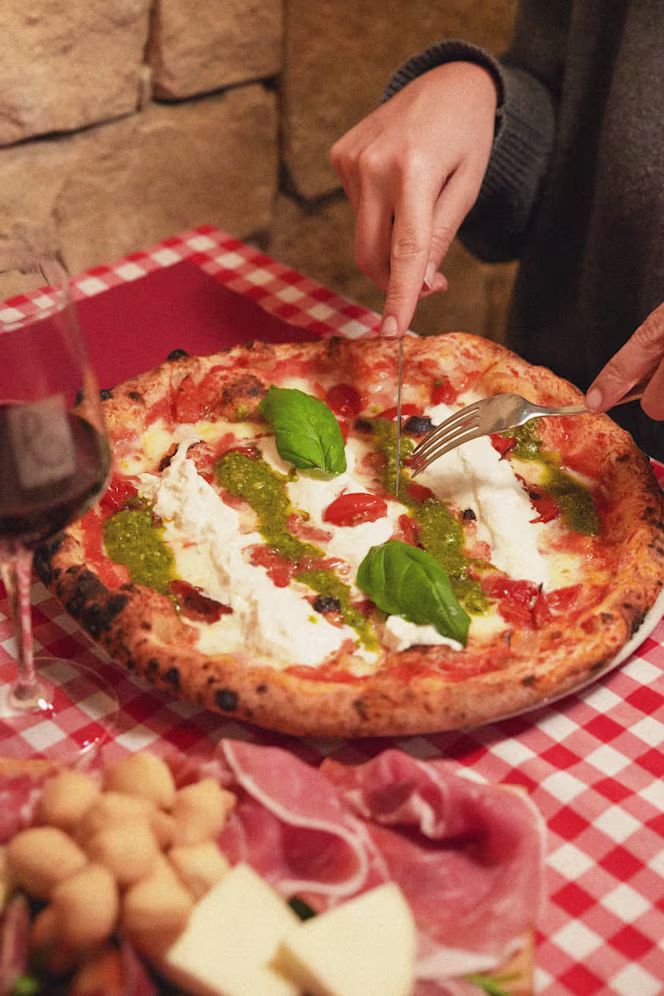 Rossodisera- Pizzeria con Cucina - 2