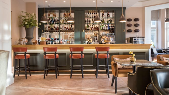 Langton's at Cooper's Hill - 2