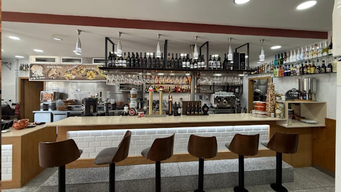 Bifanas & Grill Figueira's - 9