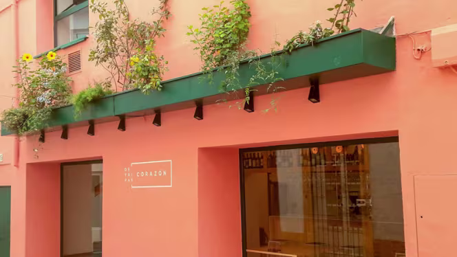 De Tripas Corazón - 0