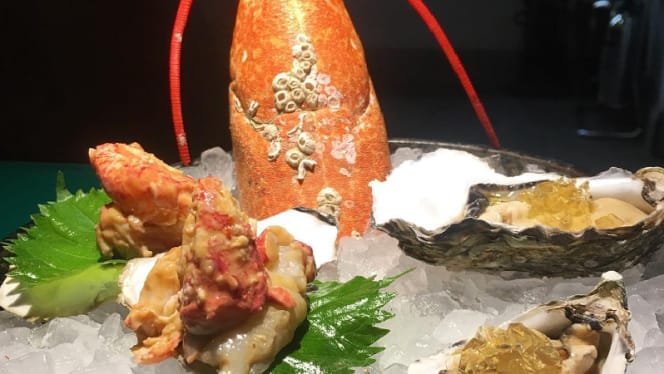 Yashin Sushi Bar - 4