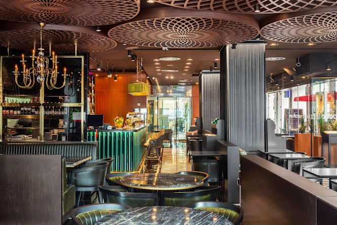 L'Opera Restaurant-Cafe-Bar - 1