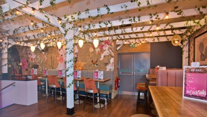 Slug and Lettuce Aldgate - 1