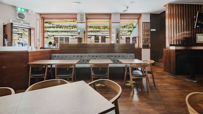 Salt Whisky Bar & Dining Room - 2