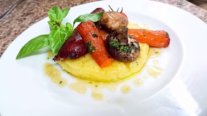 Le Fab's Restaurant - 3