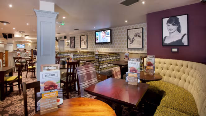 The Goose Gravesend - 4