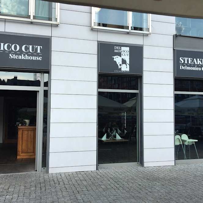 Delmonico - Steakhouse, Friends & Wine - 6