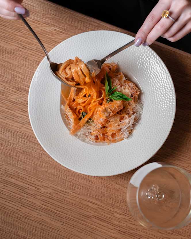 Solta Bar & Restaurant - 5