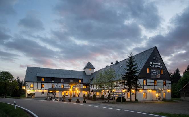 Rudolf`s  Restaurant - 7