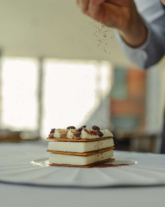 Equinox Lounge Bar - 9