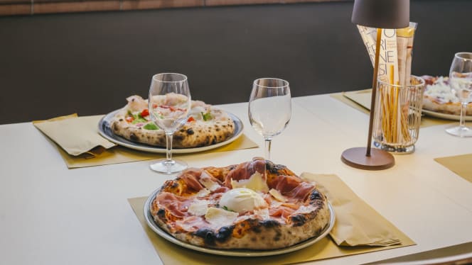 Mixer Pizzeria Hamburgeria - 1