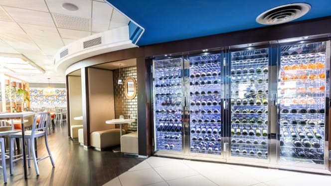 Arômé Restaurant & Bar à Vins - 6