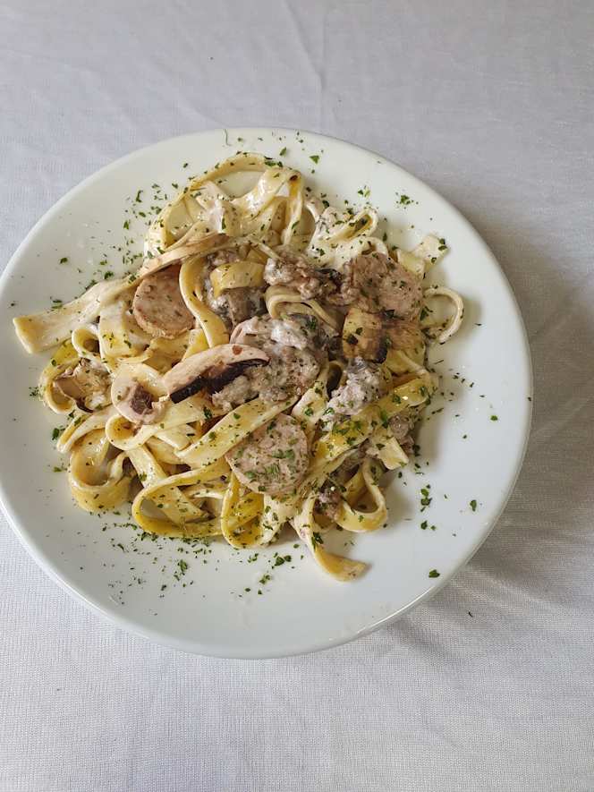 Gusto Italian Restaurant - 3