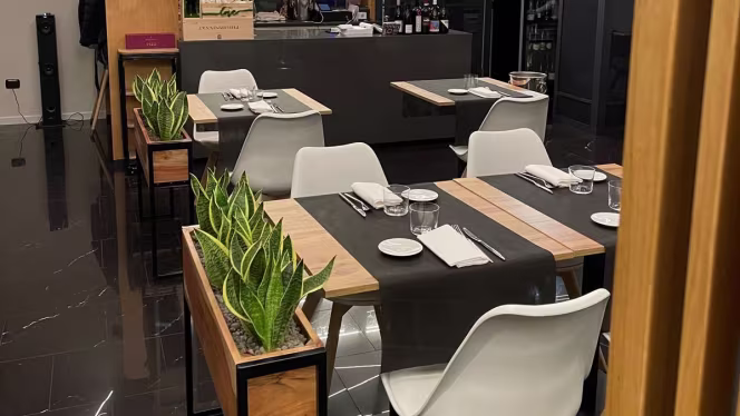 Vinaccia Enoteca Bistro' - 0