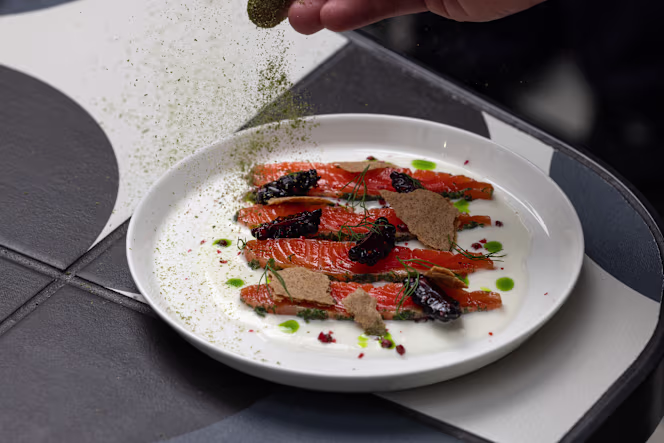 Art Yard Bar & Kitchen - 2