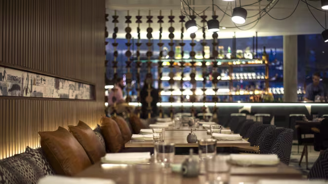 Art Yard Bar & Kitchen - 8