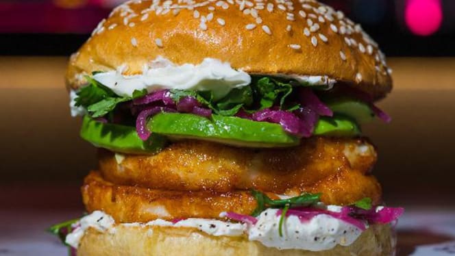 Prime Burgers & Smokehouse - 2