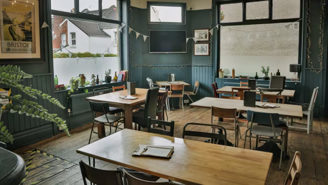 Victoria Park Bristol - 9