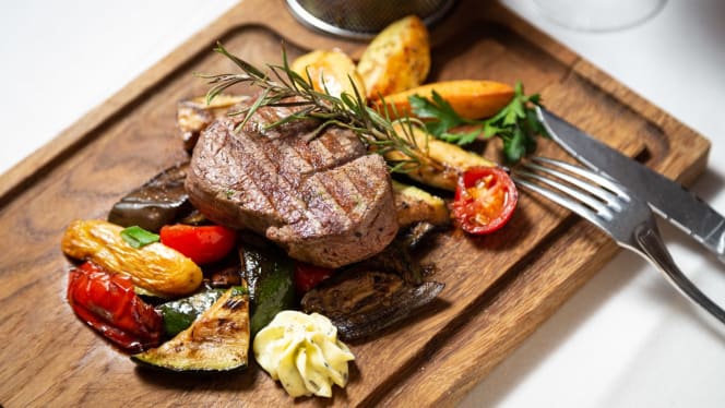 Hotel Gasthof Höttl - 1