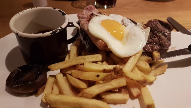 Harvester - Horwich Park Inn - 5