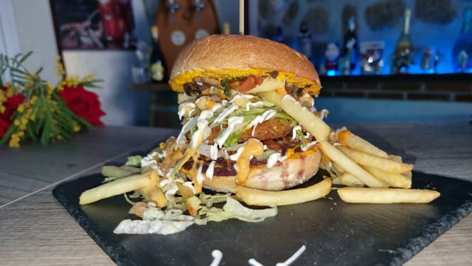 Lux - Dreams Food & Beer - 0