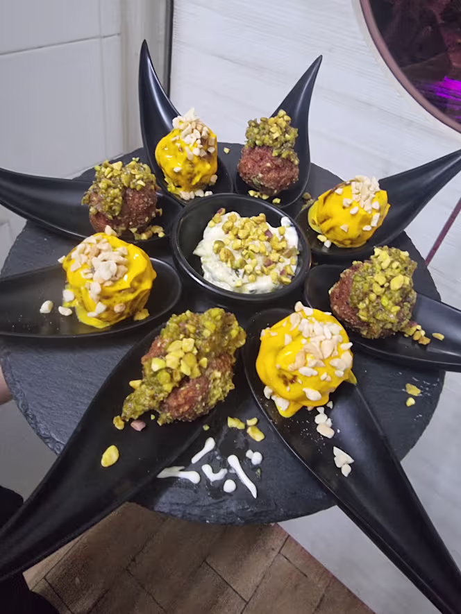 Lux - Dreams Food & Beer - 1