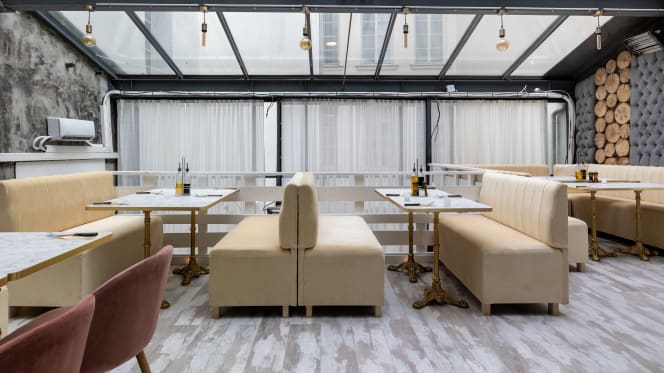 Dad's Den - Paris - 4