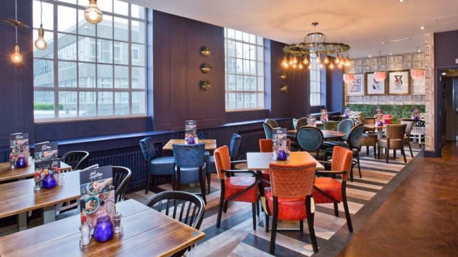 Slug and Lettuce Plymouth - 6