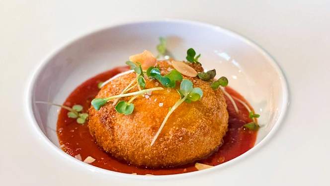 Ultimo Bistro & Wine Bar - 2