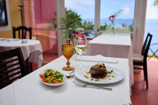 Restaurante Inn & Art - 1